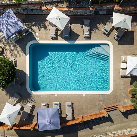 The Lemon Tree Taormina