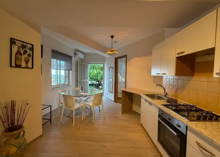 The Lemon Tree Lägenhet