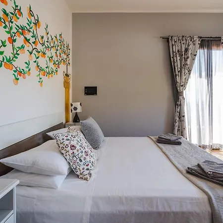The Lemon Tree Apartamento Taormina