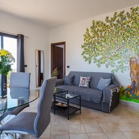 Apartament The Lemon Tree *