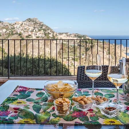 The Lemon Tree Taormina